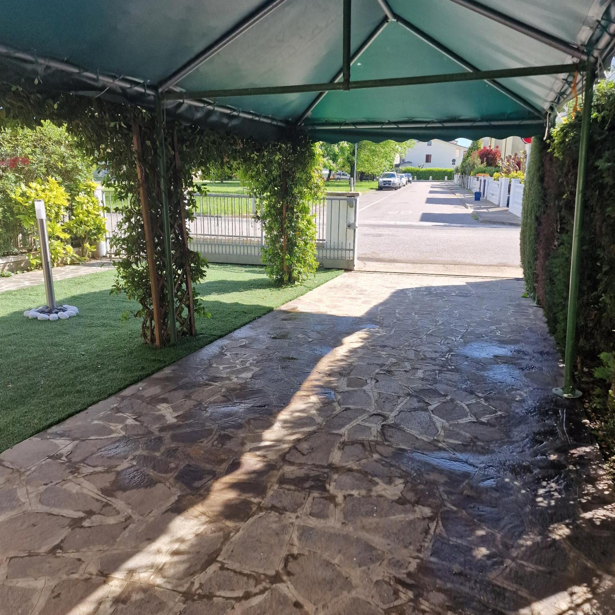 Residenza Vittoria Villa Bagnolo San Vito Bagian luar foto